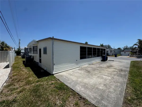 1111 49TH AVE TER W, Bradenton, FL 34207