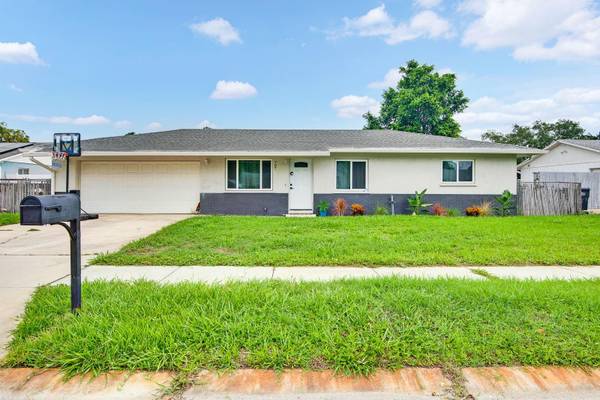 707 65TH AVENUE DR W, Bradenton, FL 34207