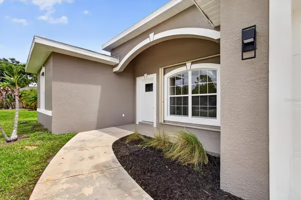 1146 WOODCREST LN, North Port, FL 34286