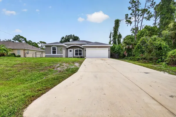 1146 WOODCREST LN, North Port, FL 34286