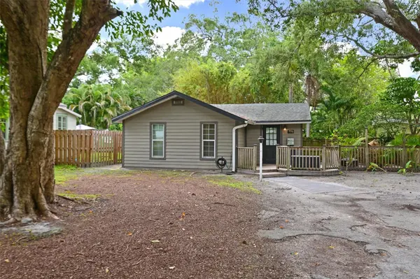 2212 11TH AVE W, Bradenton, FL 34205