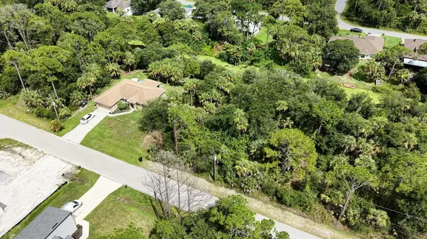 HENDERSON LN, North Port, FL 34286