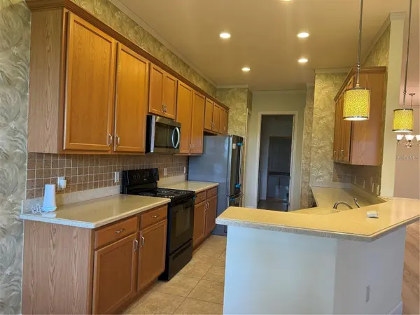 2470 SALZBURG LOOP, Winter Haven, FL 33884