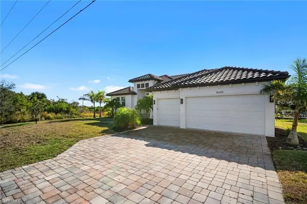 15698 MEACHAM CIR, Port Charlotte, FL 33981