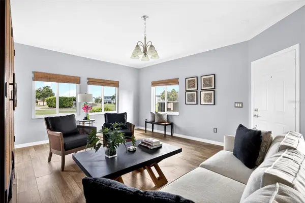 1990 LEISURE DR #3, Fort Myers, FL 33907