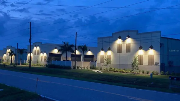 5237 TAYLOR RD #E9, Punta Gorda, FL 33950