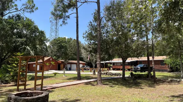 17021 SHELBY LN, North Fort Myers, FL 33917