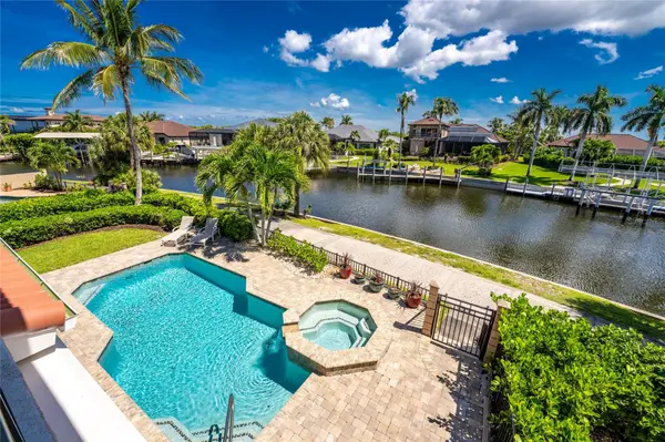 3341 SUNSET KEY CIR, Punta Gorda, FL 33955