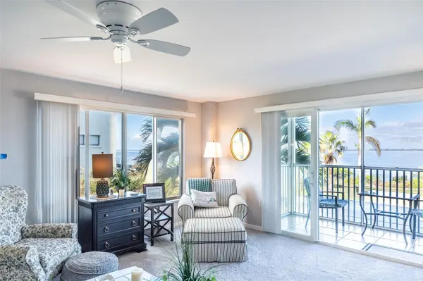1477 PARK BEACH CIR #11, Punta Gorda, FL 33950