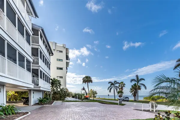 1477 PARK BEACH CIR #11, Punta Gorda, FL 33950