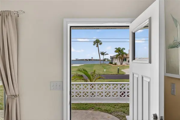 1447 LEMON BAY DR, Englewood, FL 34223