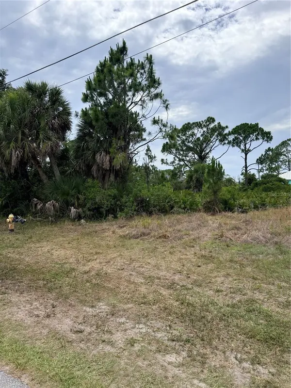 110 HARDEE WAY, Rotonda West, FL 33947