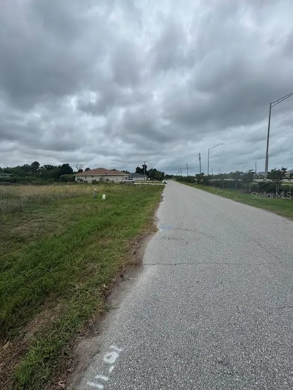 139 SESAME RD W, Rotonda West, FL 33947