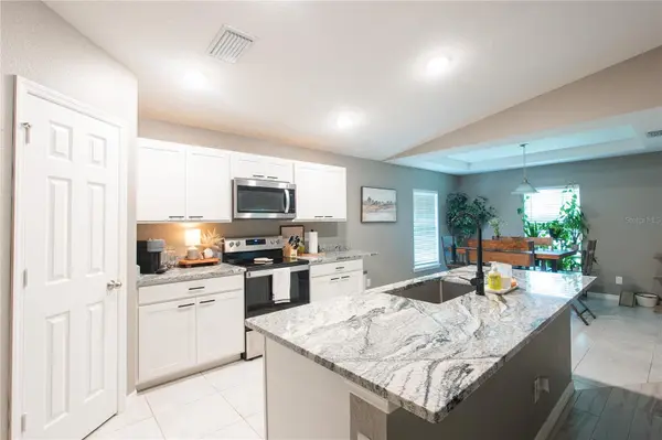 3715 TEAKWOOD ST, Fort Myers, FL 33905