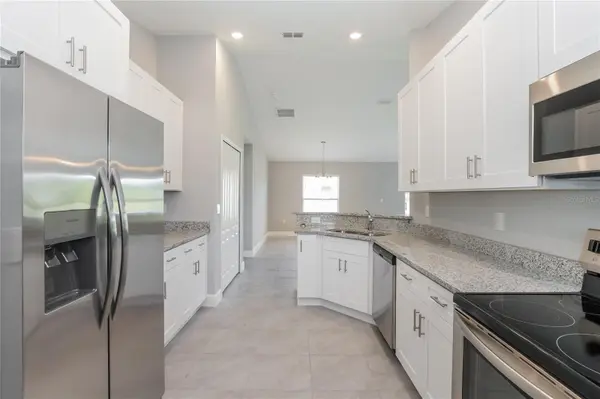 286 BECKENHAM DR, Kissimmee, FL 34758