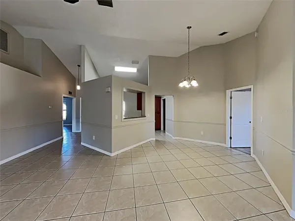 11701 LYNMOOR DR, Riverview, FL 33579