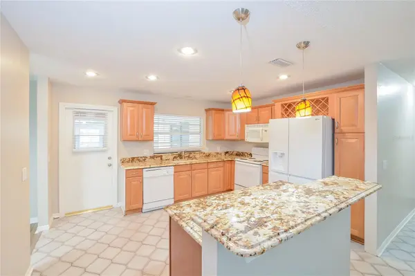 8873 ASPEN AVE, Orlando, FL 32817