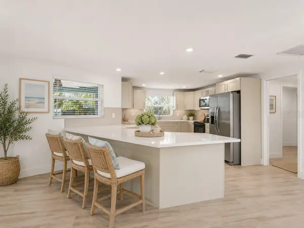 802 WHITE HERON BLVD, Ruskin, FL 33570