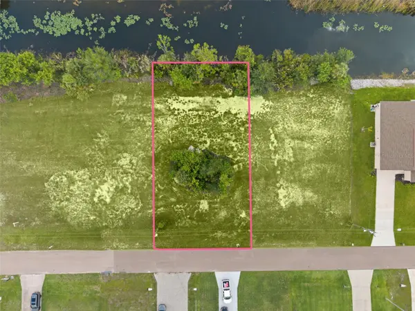 907 NE 32ND TER, Cape Coral, FL 33909
