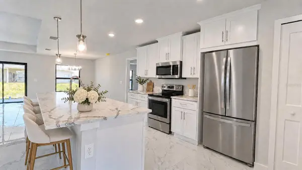 4202 14TH ST SW, Lehigh Acres, FL 33976