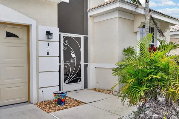 318 LANGHOLM DR, Venice, FL 34293