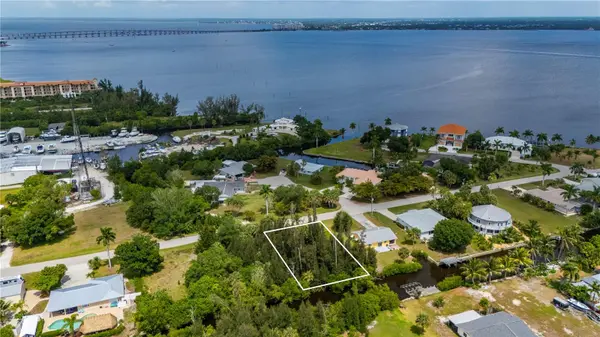 430 KLISPIE DR, Punta Gorda, FL 33950