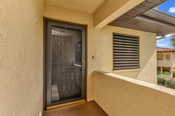 5221 LAKE VILLAGE DR #24, Sarasota, FL 34235