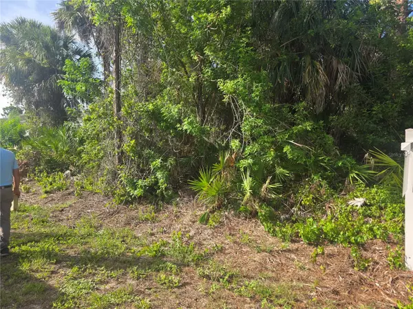 PRONTO LN, North Port, FL 34286