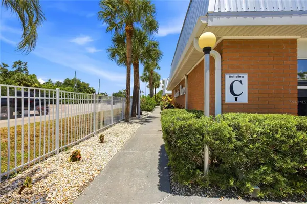 22333 EDGEWATER DR #C2, Punta Gorda, FL 33980