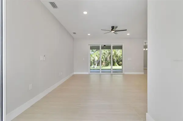 1099 CAZENOVIA ST, Port Charlotte, FL 33952