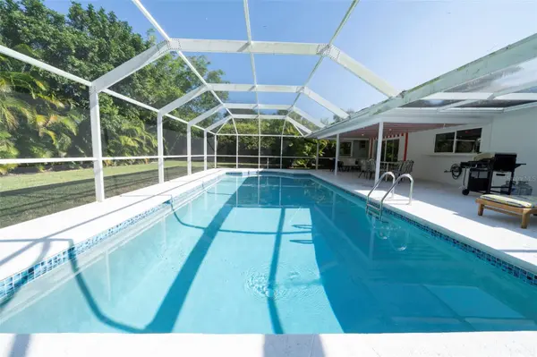 59 WICKLIFFE DR, Naples, FL 34110