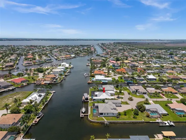 105 SW 52ND ST, Cape Coral, FL 33914