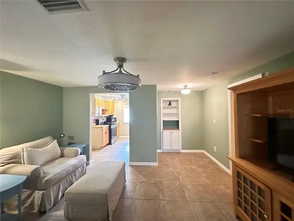 1230 WOODLAWN AVE, Punta Gorda, FL 33950