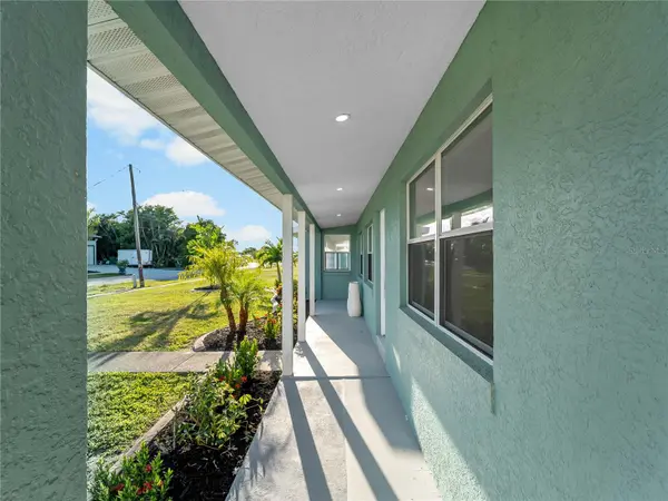 581 LINDLEY TER, Port Charlotte, FL 33952