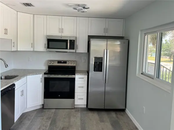 1258 BARBARA DR #202, Venice, FL 34285