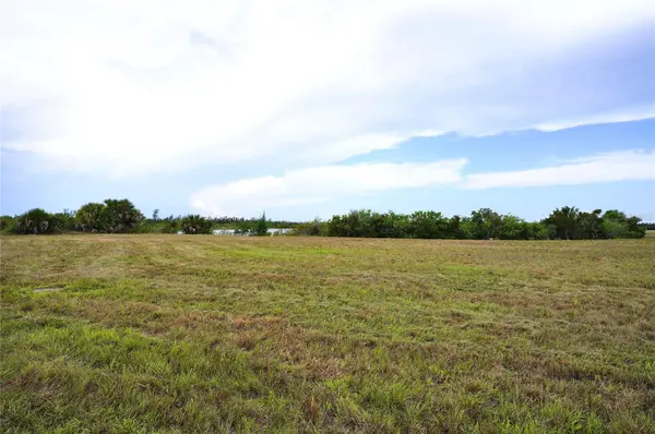 25 THRUSH DR, Placida, FL 33946