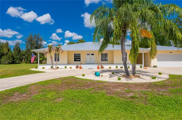 569 RIO VISTA AVE, Punta Gorda, FL 33982