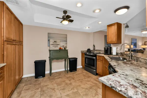 9050 MIDNIGHT PASS RD #1, Sarasota, FL 34242
