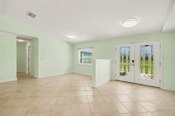 12001 SW KINGSWAY CIR, Lake Suzy, FL 34269