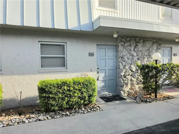 6777 WINKLER RD #134, Fort Myers, FL 33919