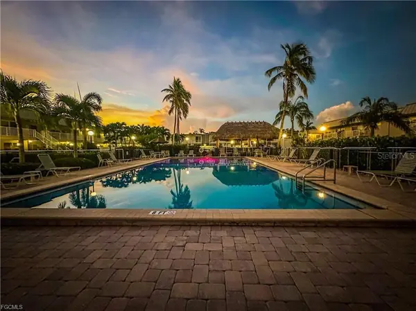 6777 WINKLER RD #134, Fort Myers, FL 33919