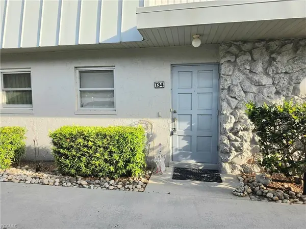 6777 WINKLER RD #134, Fort Myers, FL 33919