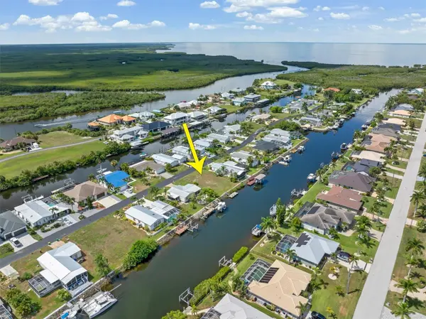 5439 RIVER BAY DR, Punta Gorda, FL 33950