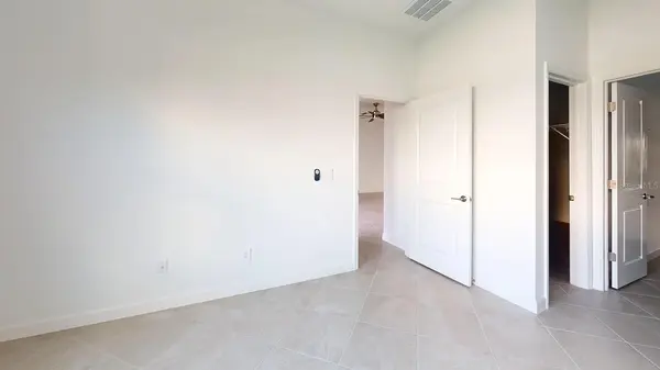 8535 SAINT KITTS CIR, Englewood, FL 34224