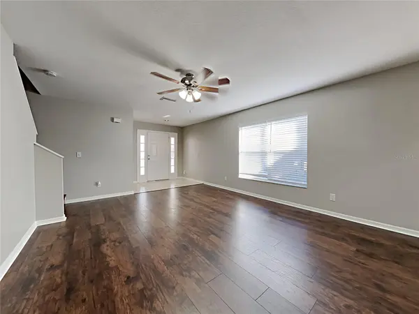 404 SUMMER SAILS DR, Valrico, FL 33594