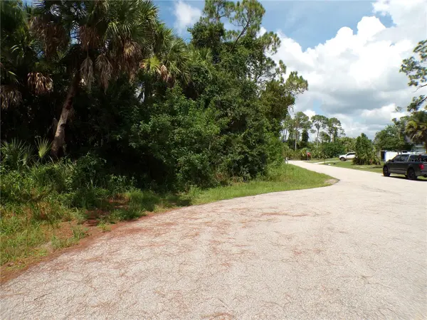 TORCH COURT, North Port, FL 34288
