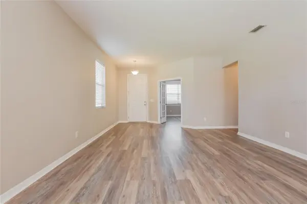 5061 GANDROSS LN, Mount Dora, FL 32757
