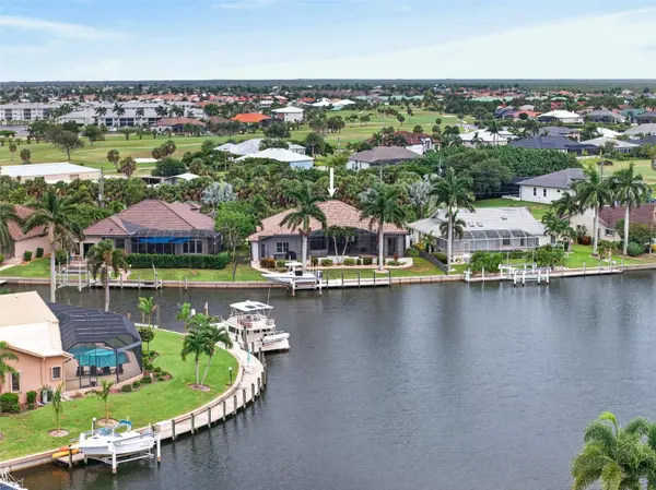 2018 DEBORAH DR, Punta Gorda, FL 33950