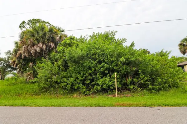 515 RAMBLEWOOD ST, Port Charlotte, FL 33953