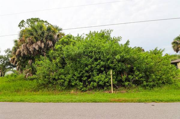 515 RAMBLEWOOD ST, Port Charlotte, FL 33953